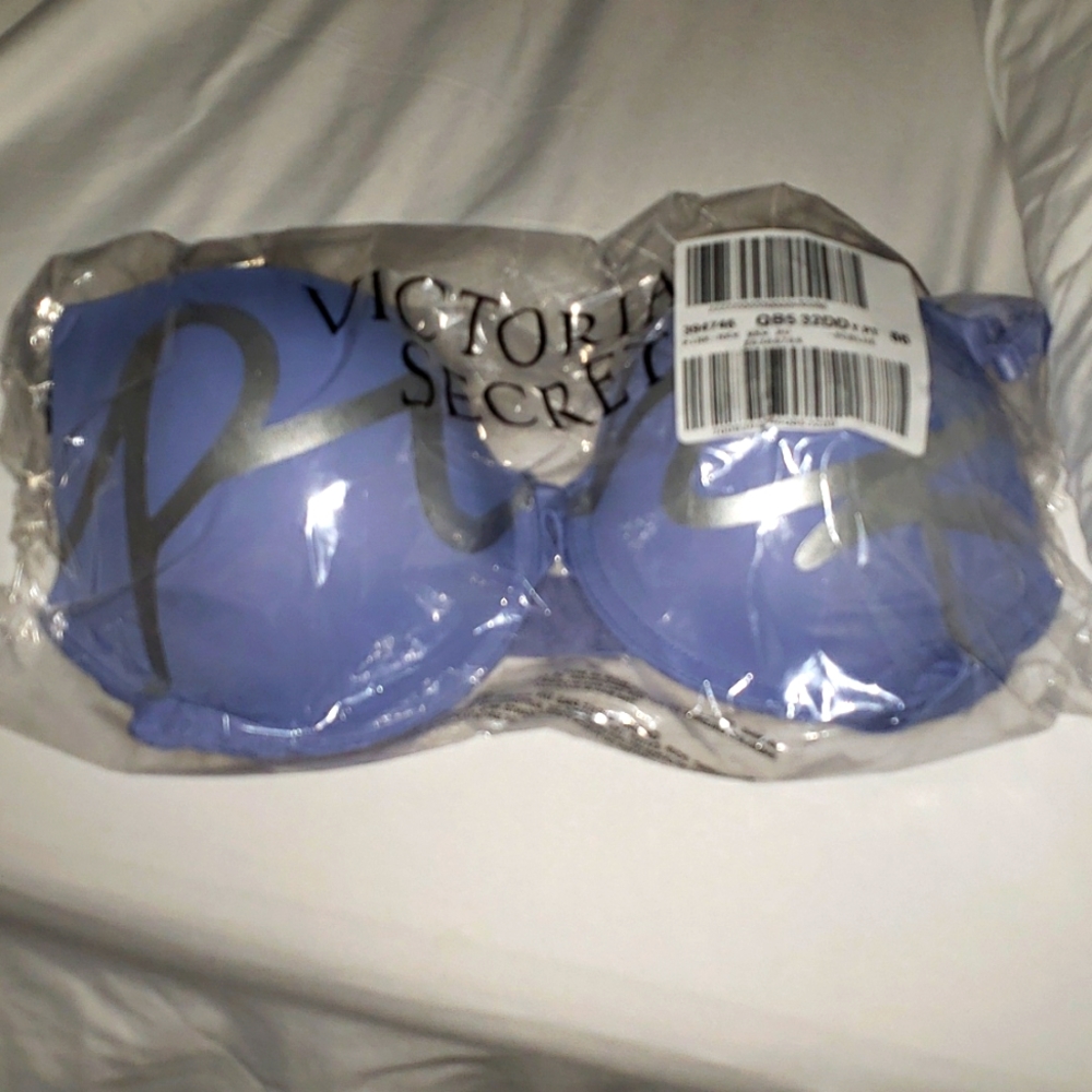 Victorias secret where everywhere pushup 32DD